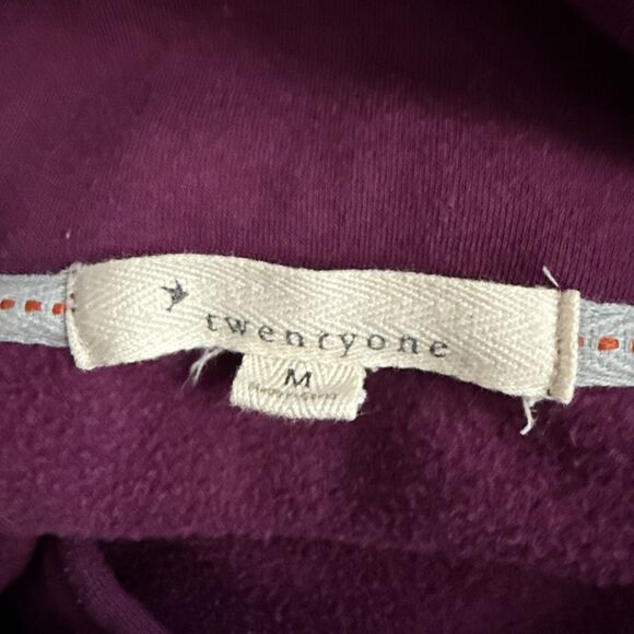 Adorable Vintage Twentyone Fleece Jacket - Picture 9 of 10